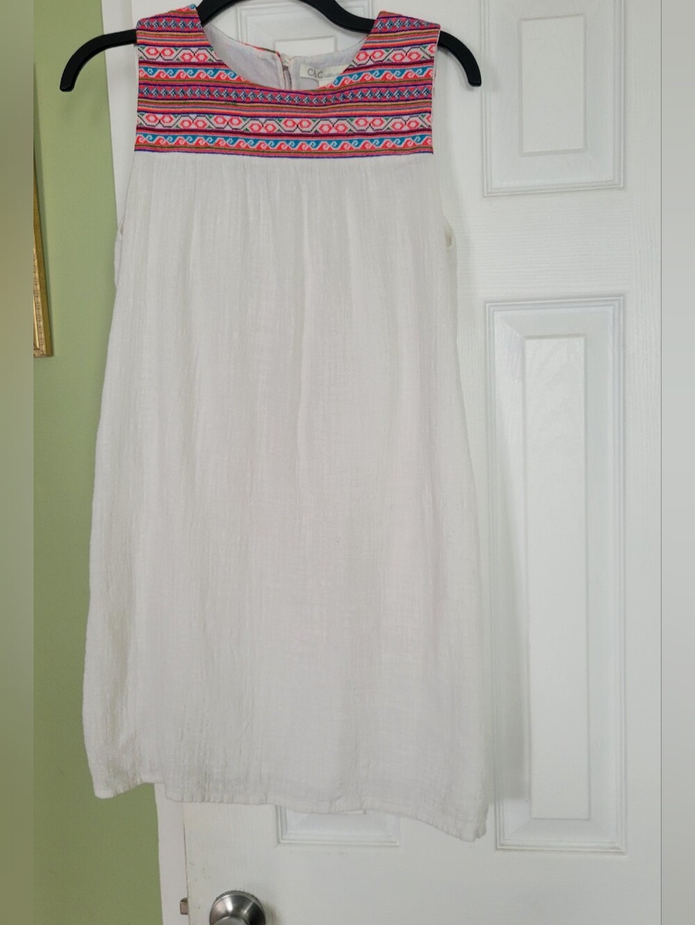 C&C California White Mini Skirt with Pink and Coral Embroidered Yoke